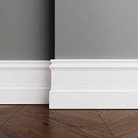 Плинтус Ultrawood арт. Base 0002 i (2000 x 133 x 14 мм.)